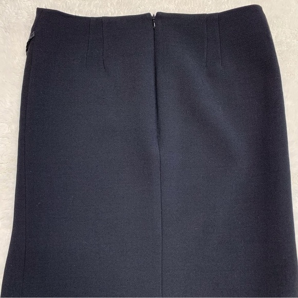 M.M LaFleur Women's Black Length Asymmetrical Skirt Size 4 - Picture 7 of 11